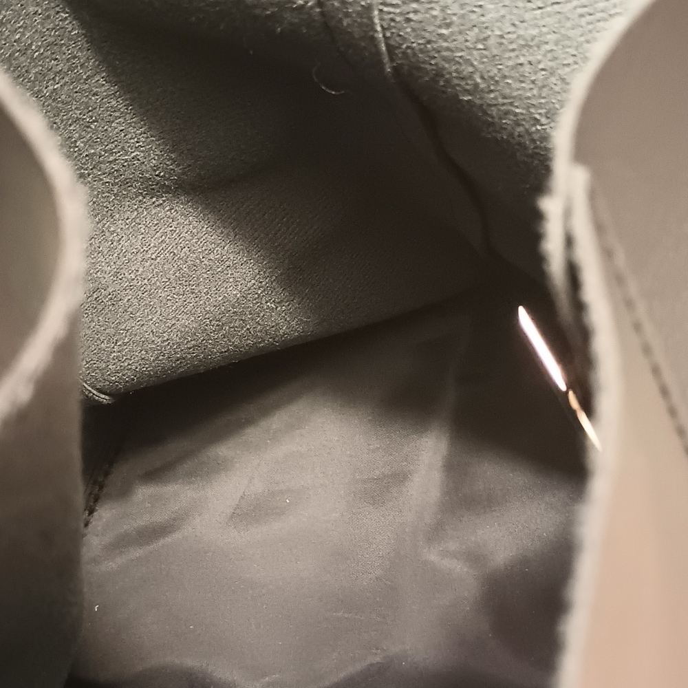 Donna Karan Cashmere Mist Tote - Picture 8 of 10